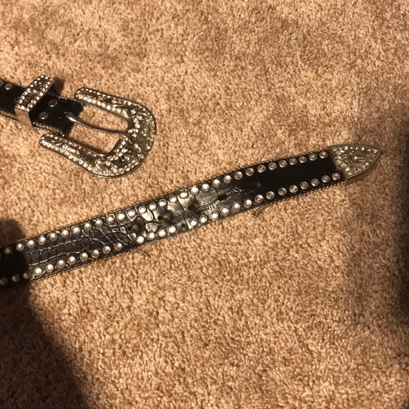 Belt - Picture 2 of 4